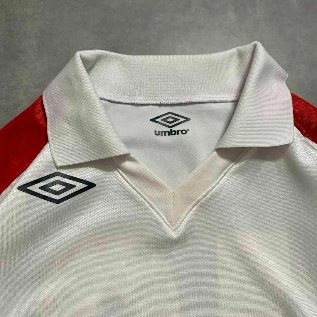 UMBRO(アンブロ)のUMBRO アンブロ サッカーゲームシャツ 古着長袖イングランド代表カラー メンズのトップス(Tシャツ/カットソー(七分/長袖))の商品写真