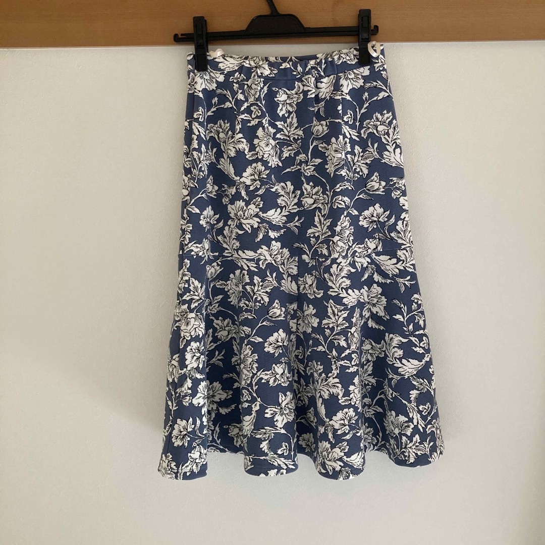 INDEX(インデックス)のindex 花柄フレアスカート レディースのスカート(ひざ丈スカート)の商品写真