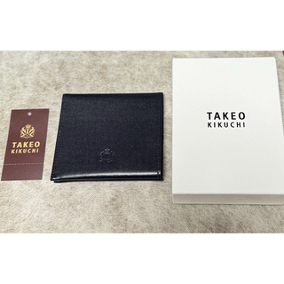 タケオキクチ(TAKEO KIKUCHI)のTAKEO KIKUCHI 二つ折り札入れ カモフラ裏地 紺　未使用(折り財布)