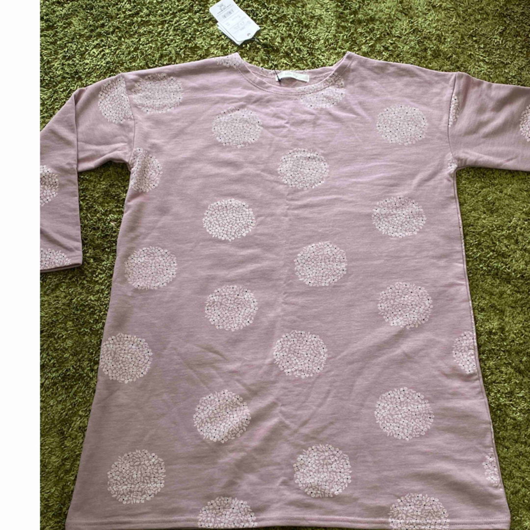 新品　ロングTシャツ　チュニック　 レディースのトップス(チュニック)の商品写真