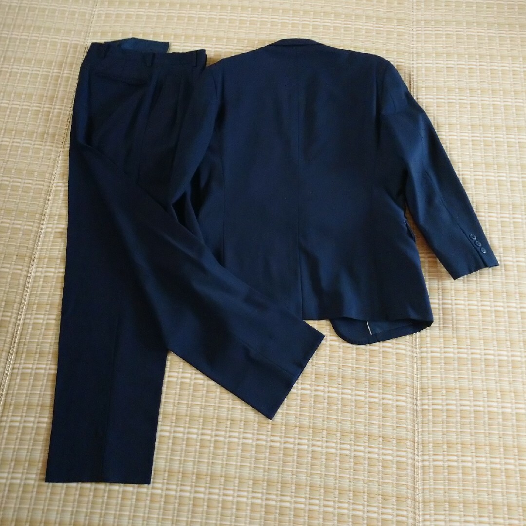 YA5 ウエスト76cm 紺スーツ メンズのスーツ(セットアップ)の商品写真
