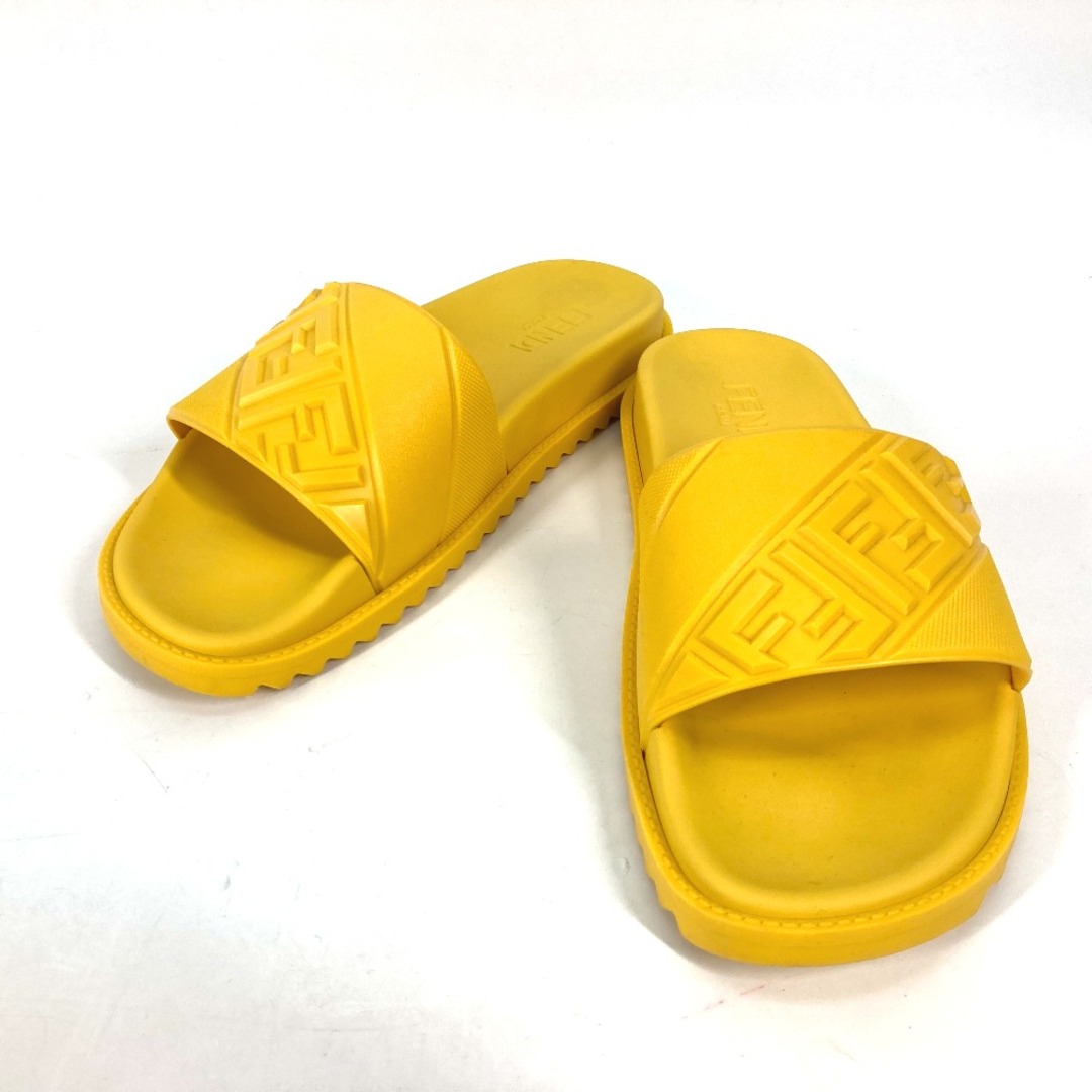 FENDI(フェンディ)のフェンディ FENDI ロゴ  7X1377 シューズ 靴 シャワーサンダル プールサンダル サンダル ラバー イエロー メンズの靴/シューズ(サンダル)の商品写真