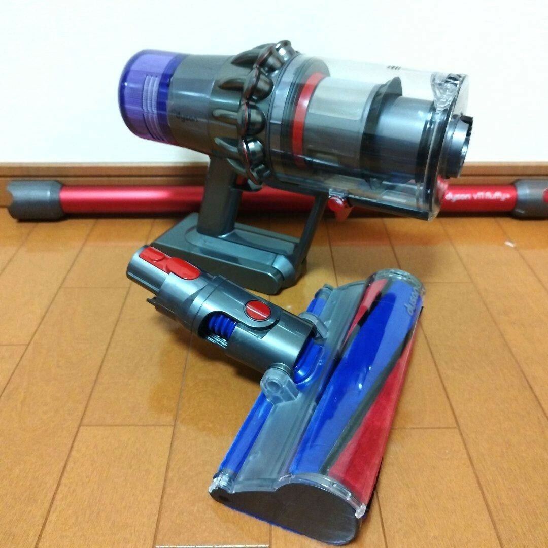 Dyson(ダイソン)の【58分】dyson SV14 / V11 fluffy スマホ/家電/カメラの生活家電(掃除機)の商品写真