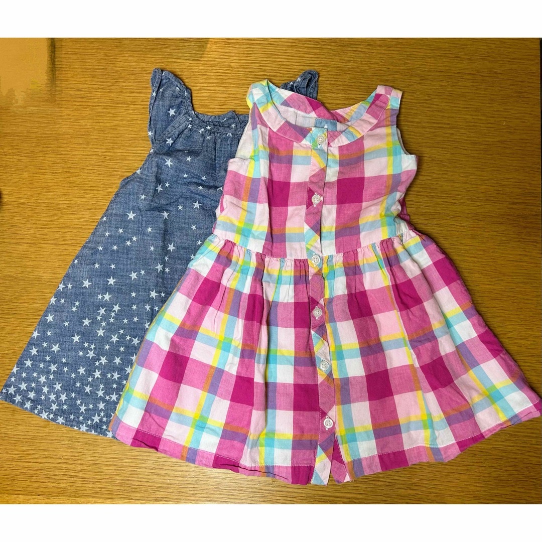 babyGAP(ベビーギャップ)のbabyGAP ワンピース80 2枚 キッズ/ベビー/マタニティのベビー服(~85cm)(ワンピース)の商品写真