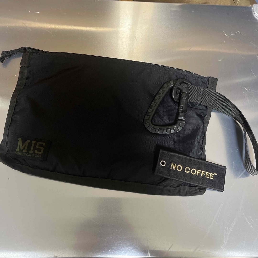 otii × NOCOFFEE × MISコラボ　ハンドポーチ メンズのバッグ(セカンドバッグ/クラッチバッグ)の商品写真