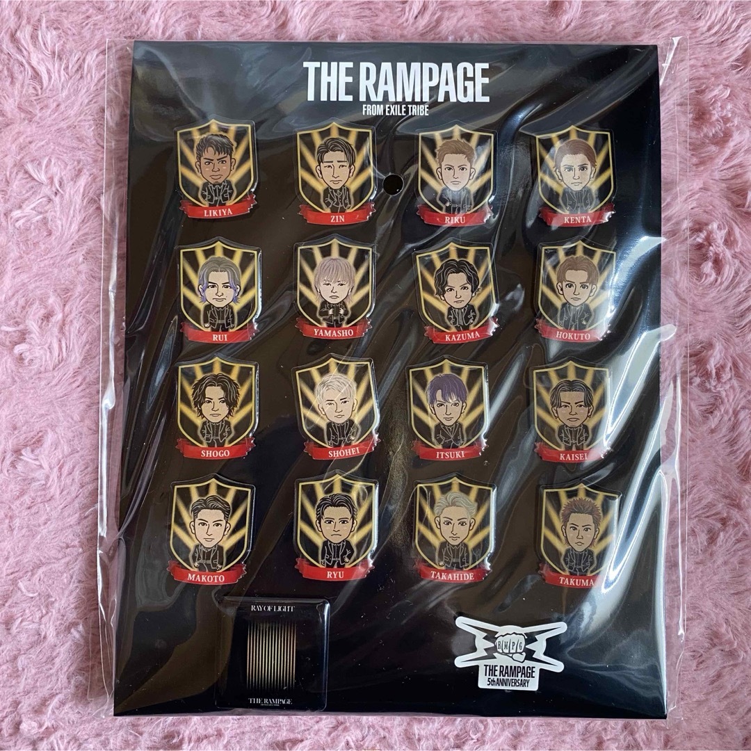 THE RAMPAGE(ザランページ)のTHERAMPAGE ピンバッジセット エンタメ/ホビーのタレントグッズ(アイドルグッズ)の商品写真