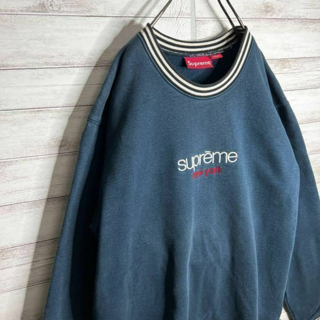 Supreme(シュプリーム)の【入手困難!!】シュプリーム ✈︎カナダ製 刺繍ロゴ トレーナー 裏起毛 メンズのトップス(スウェット)の商品写真