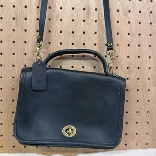 コーチ(COACH)のUSA製　オールドコーチ　レザー　ショルダーバッグ　ターンロック　レアカラー(ショルダーバッグ)