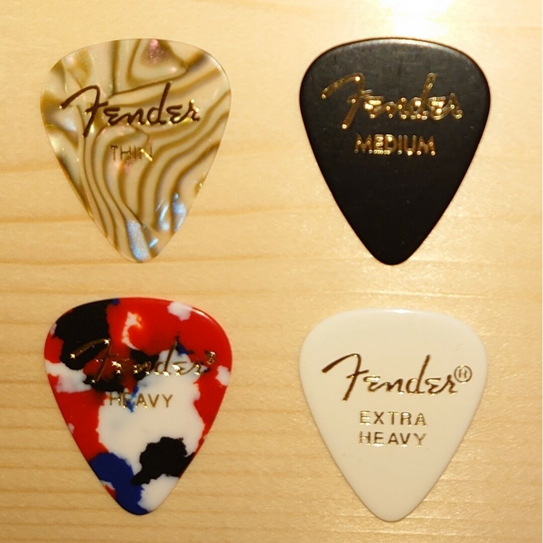 Fender(フェンダー)のギターピック フェンダー【Thin,Medium,Heavy,ExHeavy】⑫ 楽器のギター(その他)の商品写真
