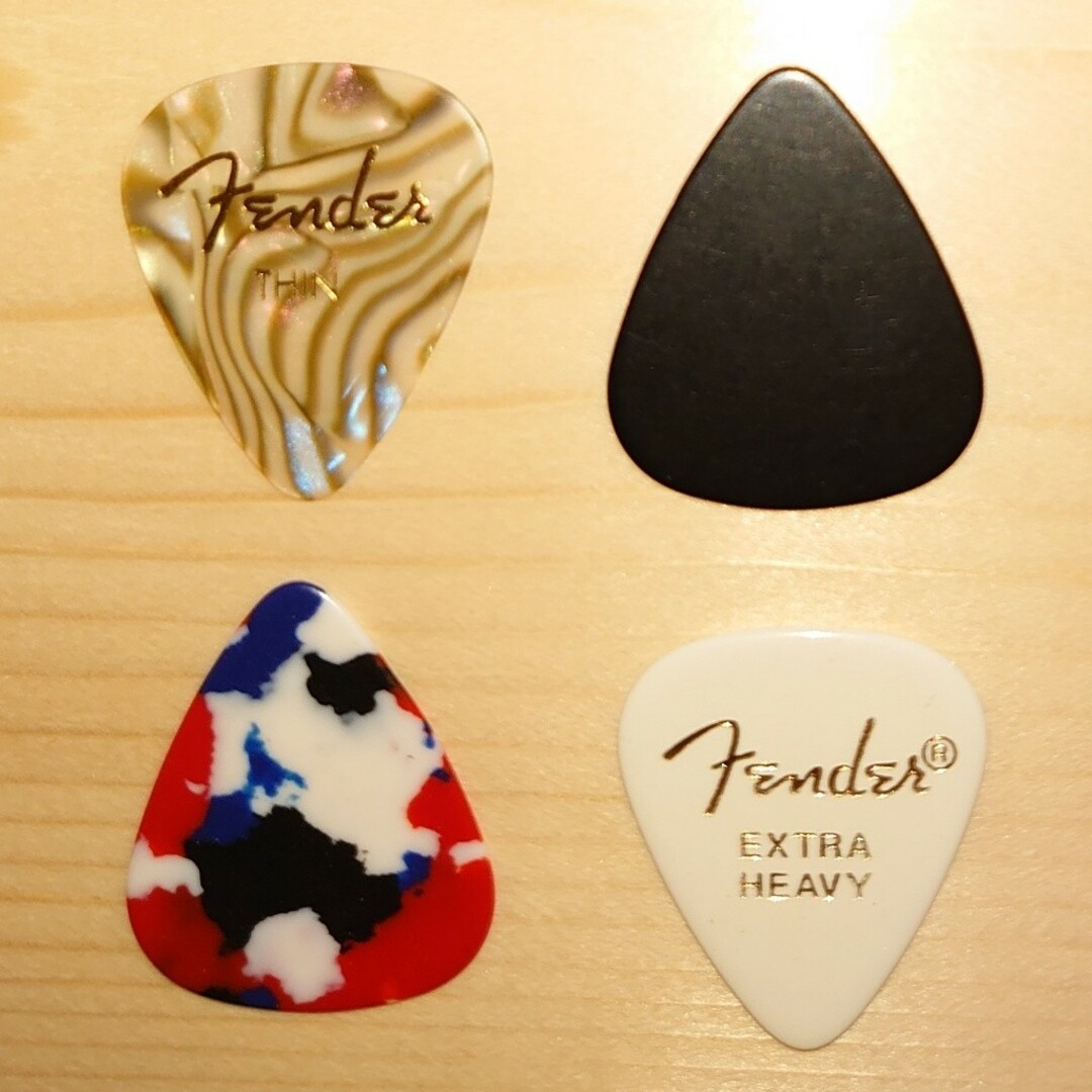 Fender(フェンダー)のギターピック フェンダー【Thin,Medium,Heavy,ExHeavy】⑫ 楽器のギター(その他)の商品写真