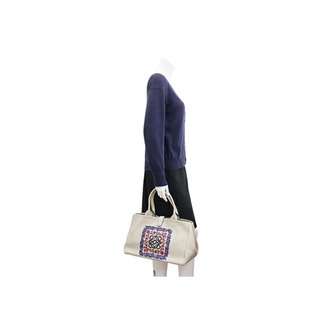 LOEWE(ロエベ)の ロエベ トートバッグ アナグラム バロッコ レザー 中古 レディースのバッグ(トートバッグ)の商品写真