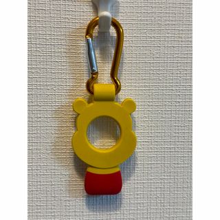 クマノプーサン(くまのプーさん)の【早い者勝ち！】TDR限定品！プーさん　ペットボトルホルダー　カラビナ(日用品/生活雑貨)