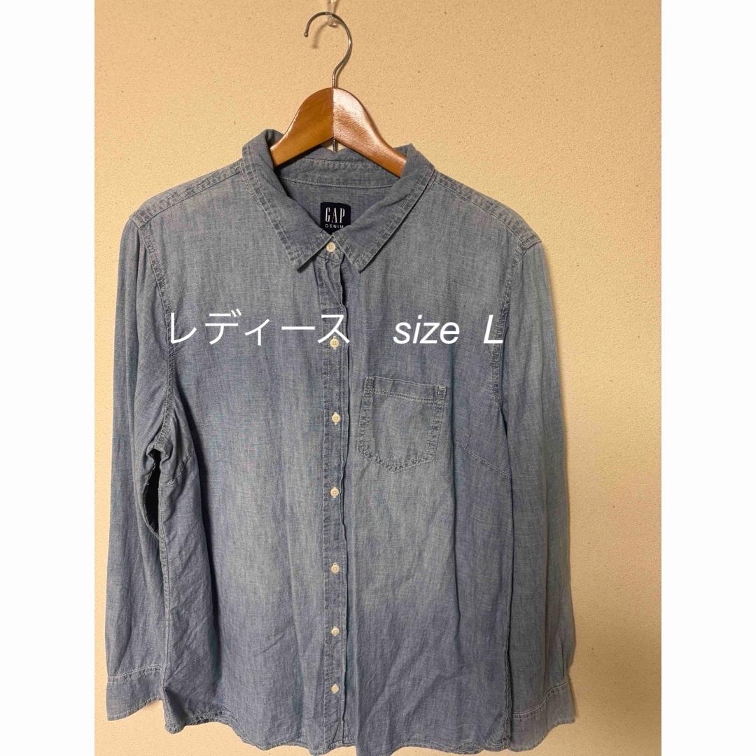 GAP(ギャップ)のsize:L  GAP  シャツ　ブルー系　長袖　レディース　Lサイズ レディースのトップス(シャツ/ブラウス(長袖/七分))の商品写真