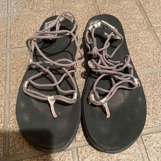 テバ(Teva)のTEVA テバ VOYA INFINITY インフィニティメタリック サンダル(サンダル)