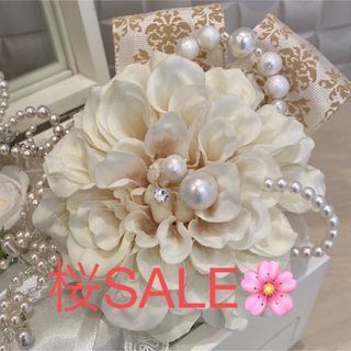 コサージュ☆SALE☆卒業式、入園式、入学式、結婚式☆リリークリスタルナゴヤ(ブローチ/コサージュ)