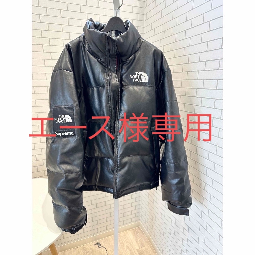 Supreme(シュプリーム)のSupreme / The North Face® Leather Nuptse メンズのジャケット/アウター(ダウンジャケット)の商品写真