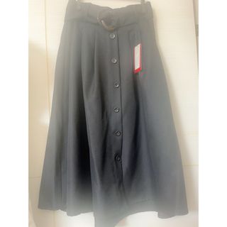 セシルマクビー(CECIL McBEE)のCECIL Mc BEE 新品 黒 スカート(ひざ丈スカート)