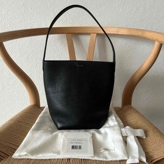 ザロウ(THE ROW)のthe row  park tote small(ハンドバッグ)