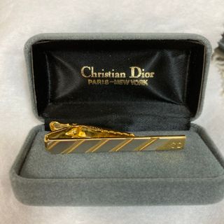 Dior クリスチャンディオール　ゴールド　ロゴ　タイピン　ネクタイピン