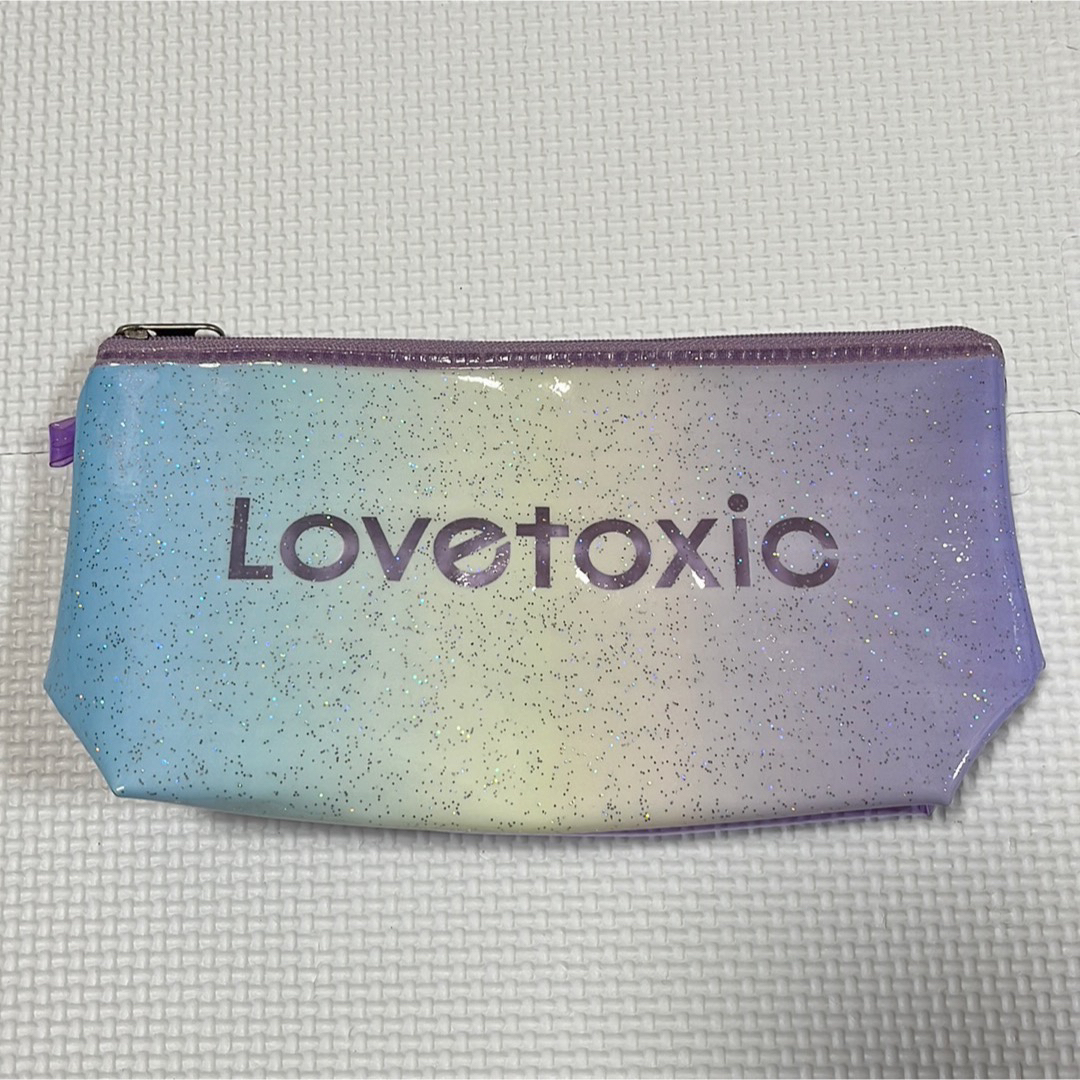 lovetoxic(ラブトキシック)のラブトキシック　クリアポーチ　メイクポーチ　ペンポーチ インテリア/住まい/日用品の文房具(ペンケース/筆箱)の商品写真