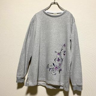 ヴィンテージ(VINTAGE)のアメリカ古着　ヴィンテージ　トレーナー　スウェット　花柄　刺繍　裏起毛　R78(トレーナー/スウェット)