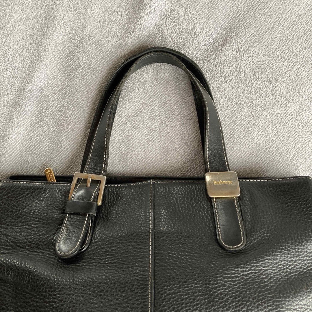 BURBERRY(バーバリー)のBURBERRY バーバリー　レザーショルダーバッグ　ノバチェック ゴールド金具 レディースのバッグ(ショルダーバッグ)の商品写真