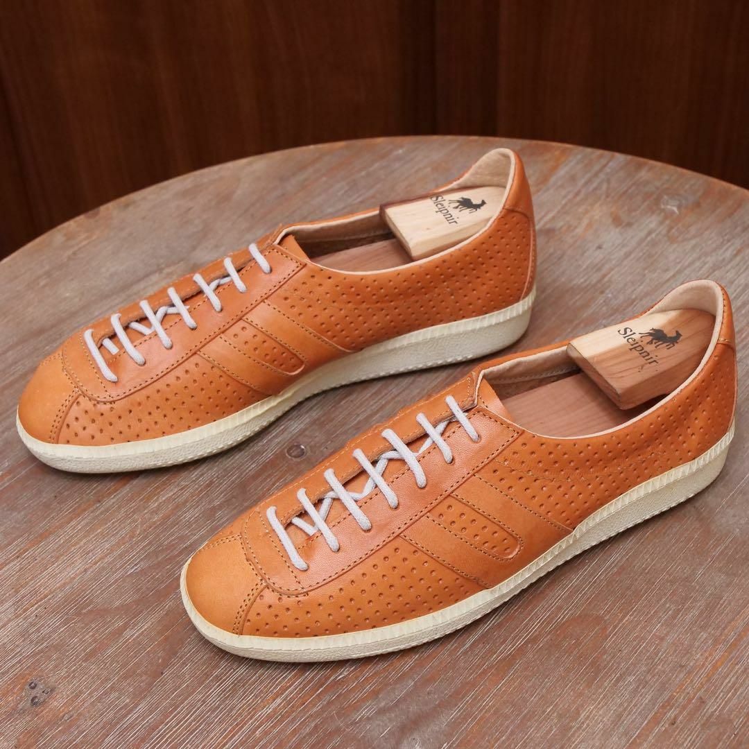 LUDWIG REITER(ルーディックライター)の新品同様✨【LUDWIG REITER】パンチングレザースニーカー オレンジ 靴 メンズの靴/シューズ(スニーカー)の商品写真