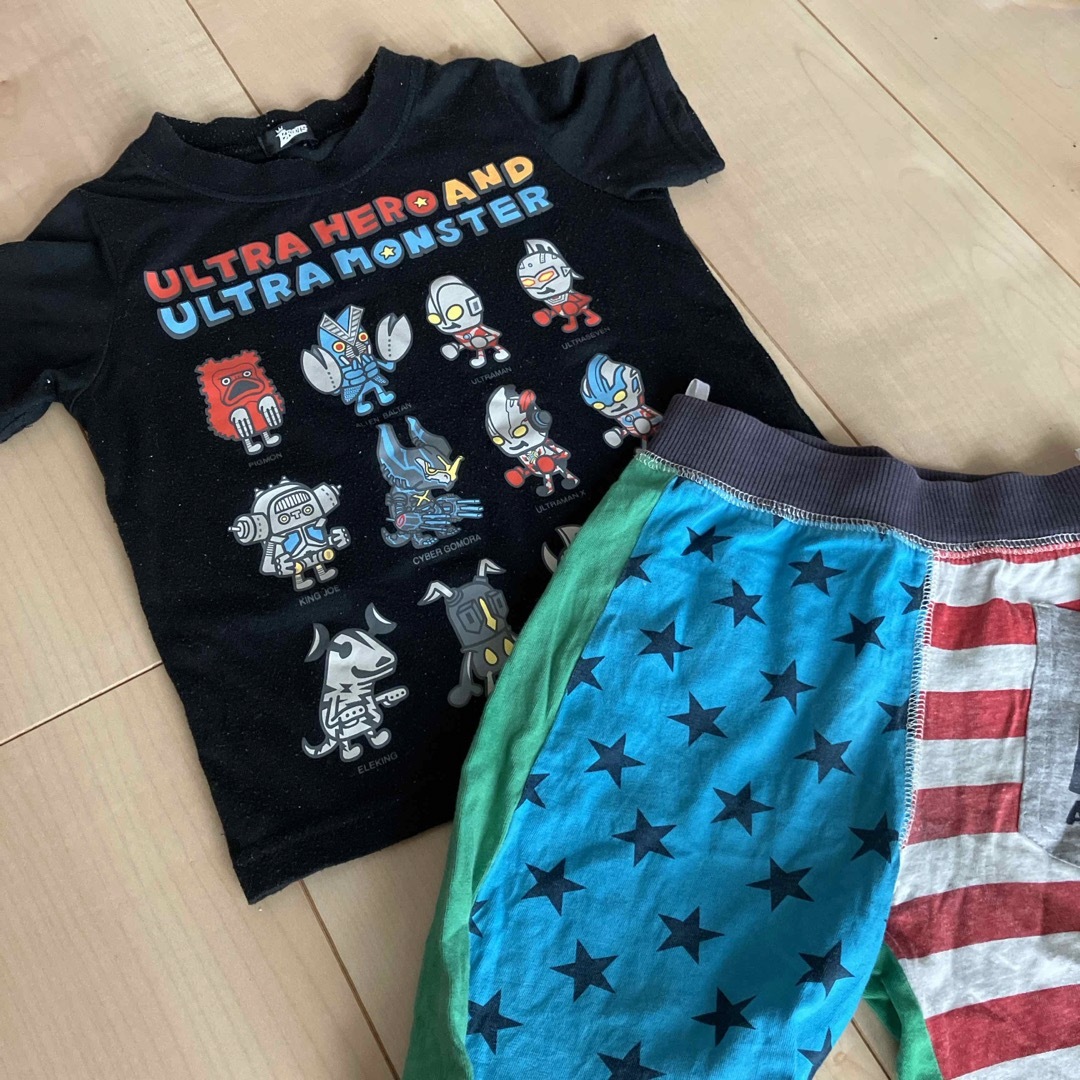 BANDAI(バンダイ)のウルトラマンTシャツと星柄パンツセット　サイズ100 キッズ/ベビー/マタニティのキッズ服男の子用(90cm~)(Tシャツ/カットソー)の商品写真