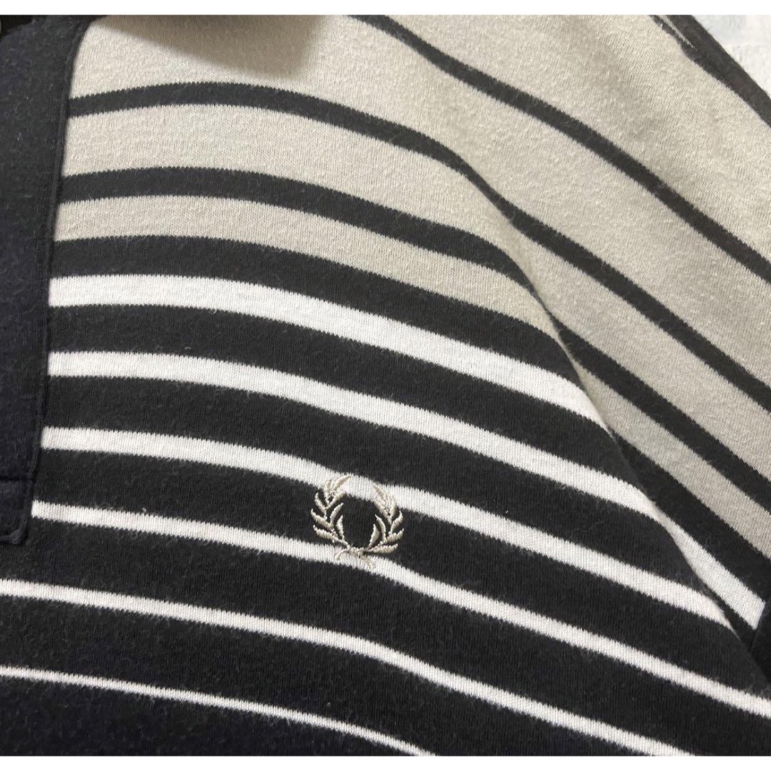 FRED PERRY(フレッドペリー)のフレッドペリー  半袖 ポロシャツ刺繍ロゴ ボーダー ブラック L リブライン メンズのトップス(ポロシャツ)の商品写真