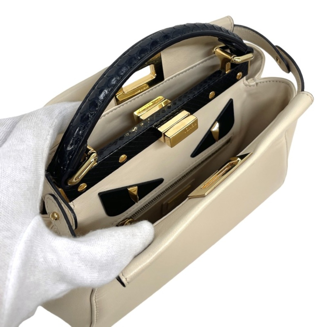 FENDI(フェンディ)のフェンディ ピーカブー スモール レザー バッグ トートバッグ ショルダーバッグ ベージュ ブラック レディースのバッグ(トートバッグ)の商品写真