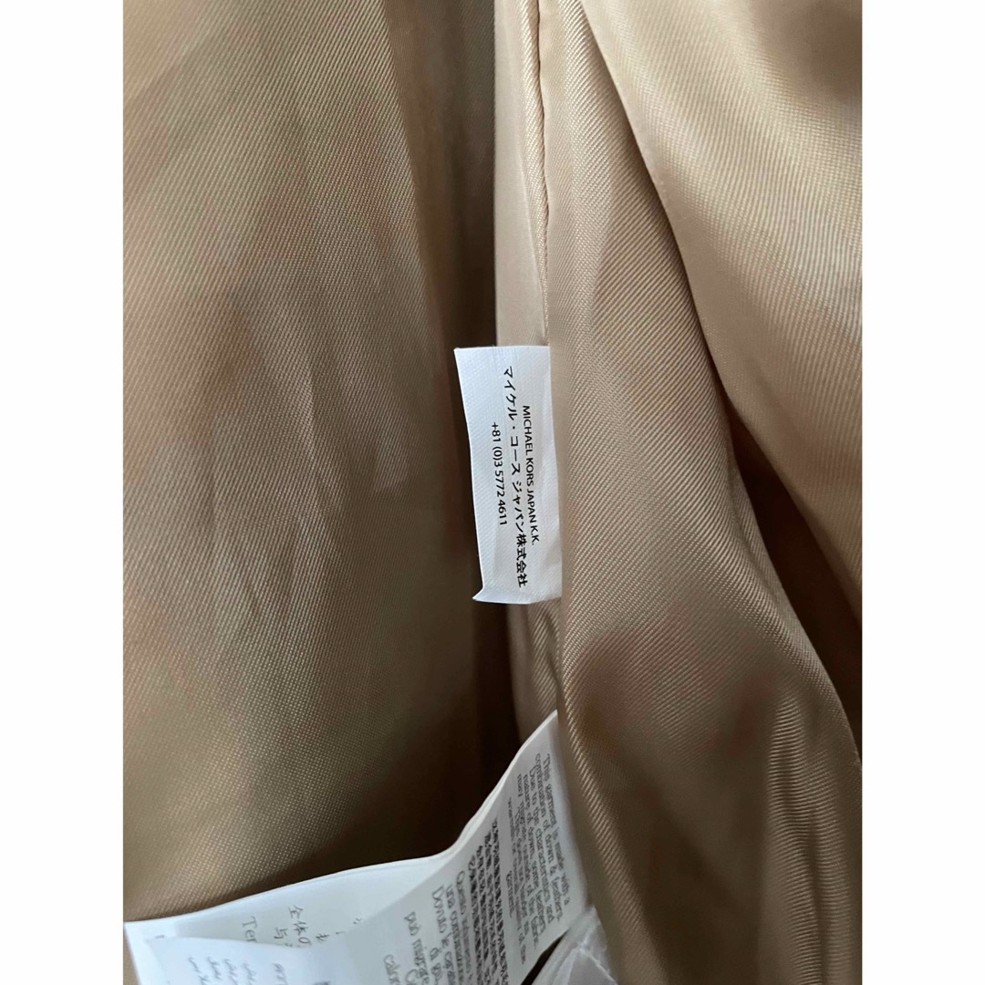 Michael Kors(マイケルコース)のマイケルコース　ベルト付きダウン　ロング　細見え　新品未使用 レディースのジャケット/アウター(ダウンコート)の商品写真