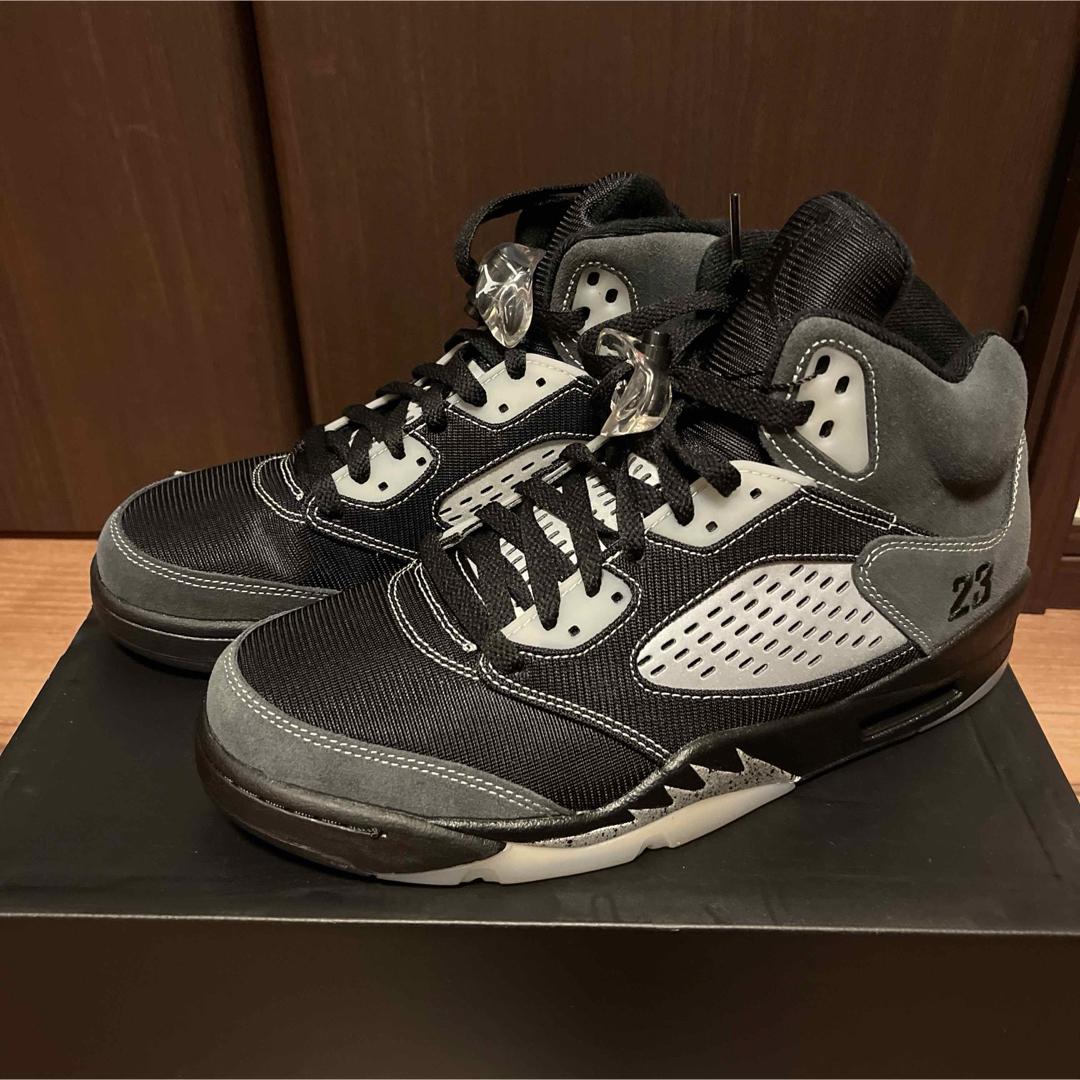 Jordan Brand（NIKE）(ジョーダン)の【新品黒タグ付】AJ5 "ANTHRACITE" 27.5cm メンズの靴/シューズ(スニーカー)の商品写真