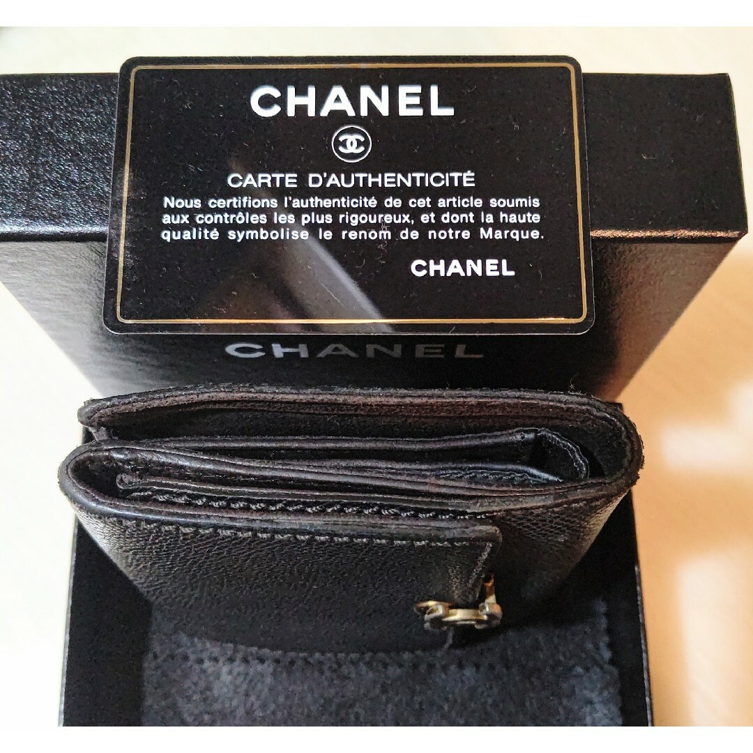 CHANEL(シャネル)のCHANEL シャネル キャビアスキン ゴールドココロック Wホック2つ折り財布 メンズのファッション小物(折り財布)の商品写真