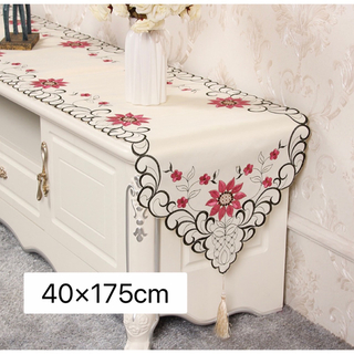 テーブルランナー  テーブルセンター 花柄 ピンク 北欧 刺繍 40×175cm(テーブル用品)