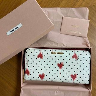 ミュウミュウ(miumiu)の値下げ　新品　ミュウミュウ　長財布　限定　デザイン　通帳(財布)