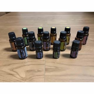 ドテラ(doTERRA)のドテラ　オイル　１４本セット(エッセンシャルオイル（精油）)