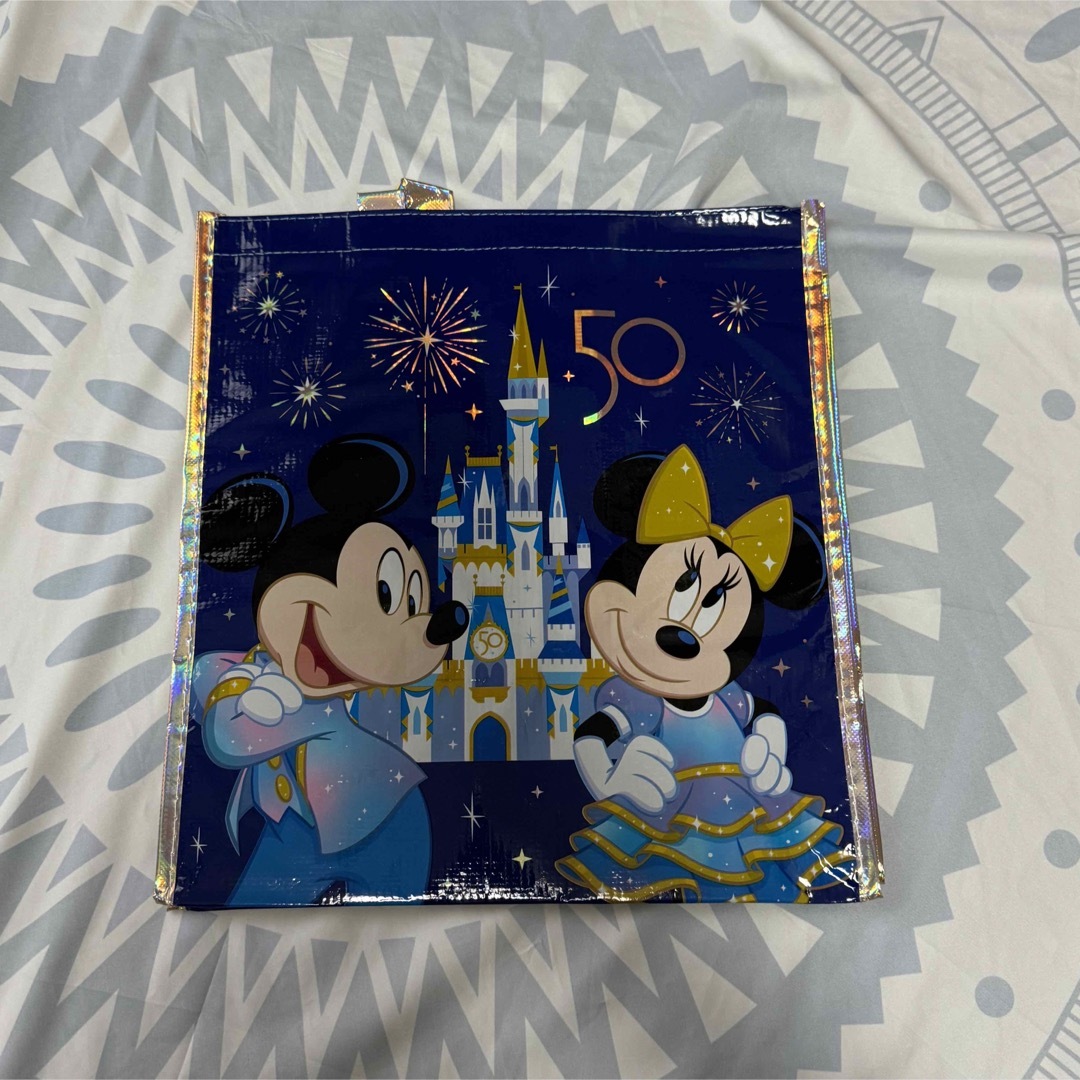 Disney(ディズニー)のMagic Kingdom 50th anniversary 袋 レディースのバッグ(ショップ袋)の商品写真