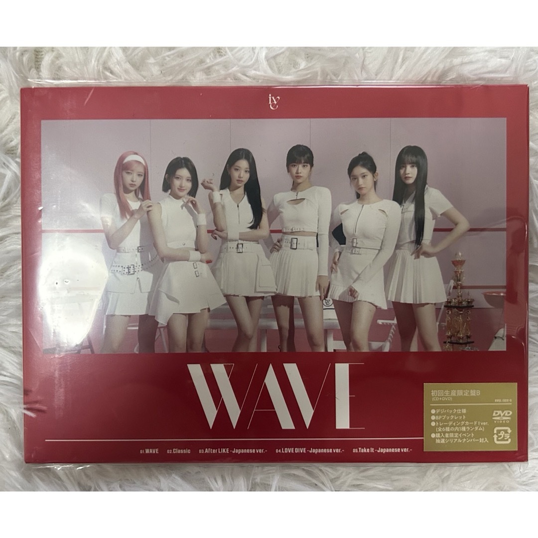 IVE(アイヴ)のWAVE 初回生産限定盤B エンタメ/ホビーのCD(K-POP/アジア)の商品写真