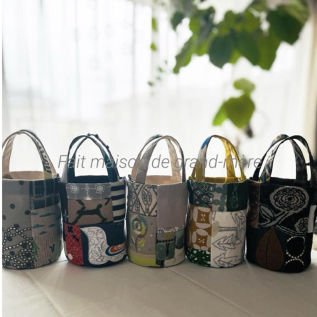 mina perhonen(ミナペルホネン)のmina perhonen bucket bag mini  ／002 ハンドメイドのファッション小物(バッグ)の商品写真