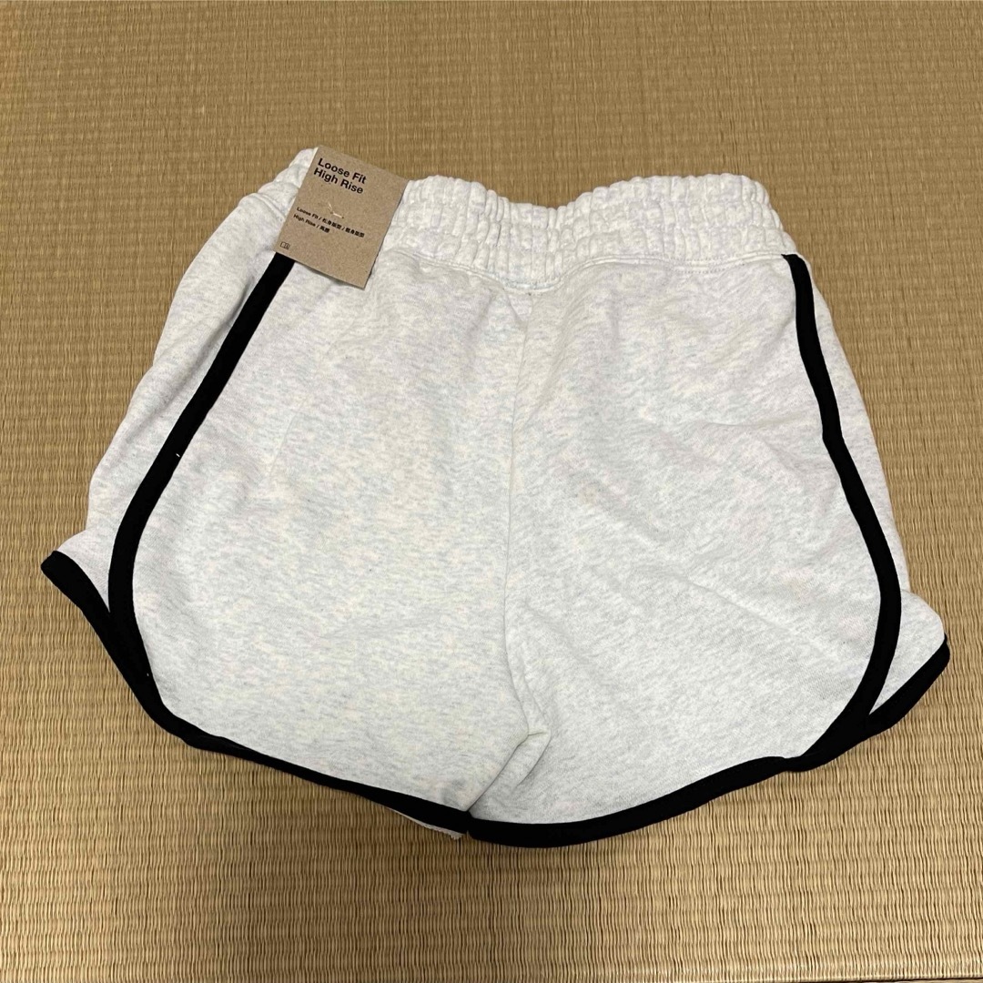 NIKE(ナイキ)のNIKE キッズ　ショートパンツ　130【新品タグ付】 キッズ/ベビー/マタニティのキッズ服男の子用(90cm~)(パンツ/スパッツ)の商品写真