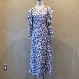 ジルスチュアート(JILLSTUART)のジルスチュアート 花柄 ワンピース(ロングワンピース/マキシワンピース)