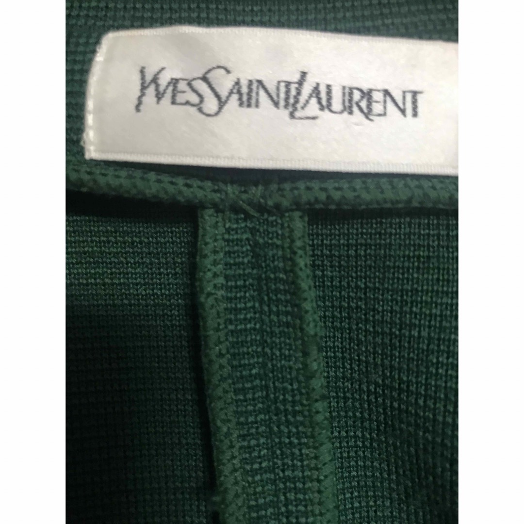 Yves Saint Laurent(イヴサンローラン)の【美品】YVES SAINT LAURENT スーツスカート(刺繍) 9号　毛 レディースのフォーマル/ドレス(スーツ)の商品写真