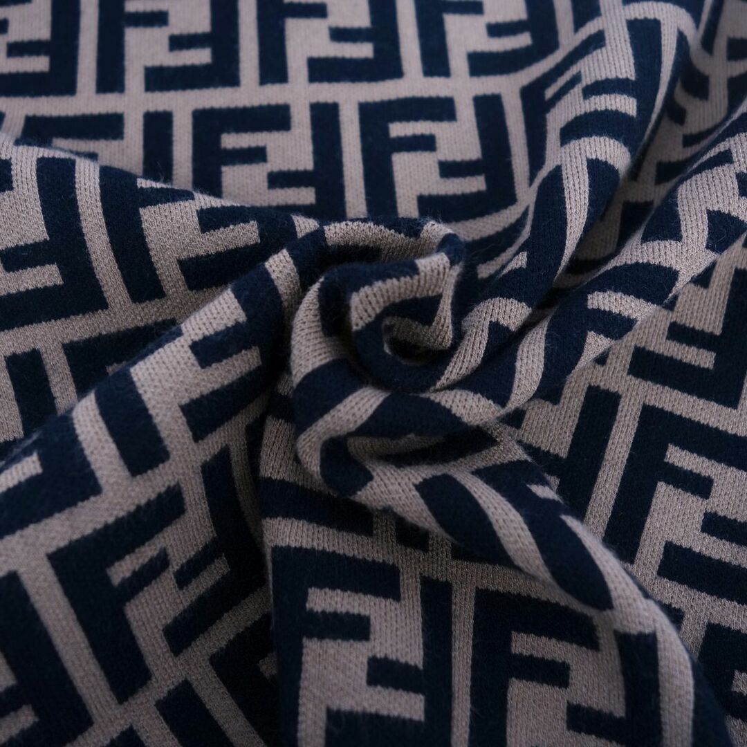 FENDI - 美品 フェンディ FENDI ニット セーター 2020年 ロング FENDI - 美品 フェンディ FENDI ニット セーター 2020年 ロング