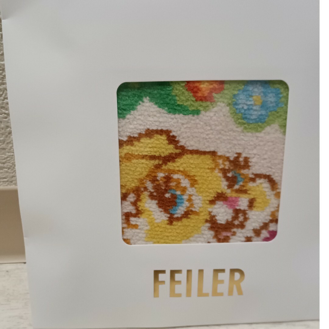 FEILER(フェイラー)のフェイラー　ハッピースプリング　ミス・バニー基盤店限定カラー レディースのファッション小物(ハンカチ)の商品写真