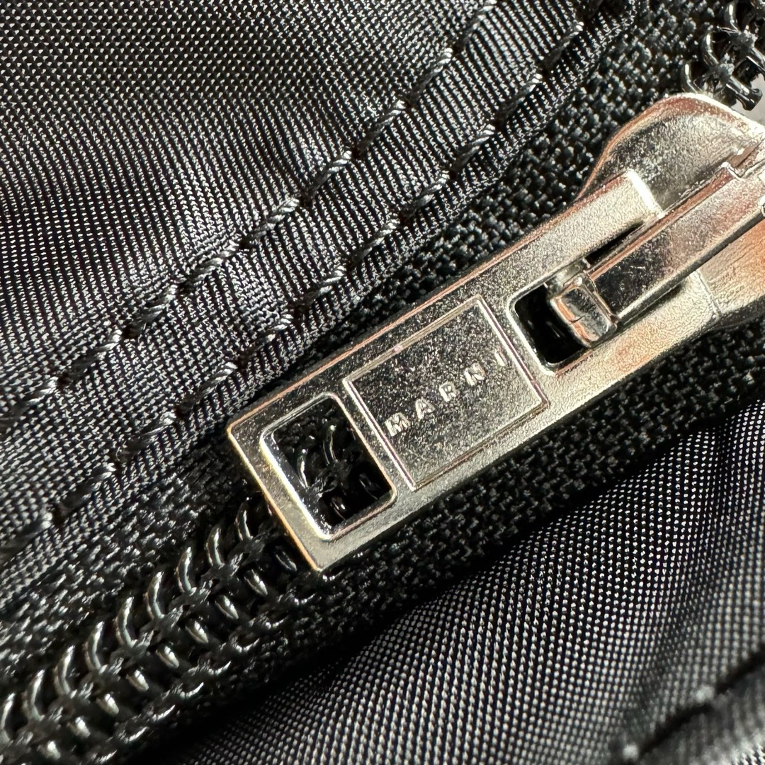 Marni(マルニ)の新品　MARNI マルニ　バックパック　ブラック　マザーズバッグ　アウトドア レディースのバッグ(リュック/バックパック)の商品写真