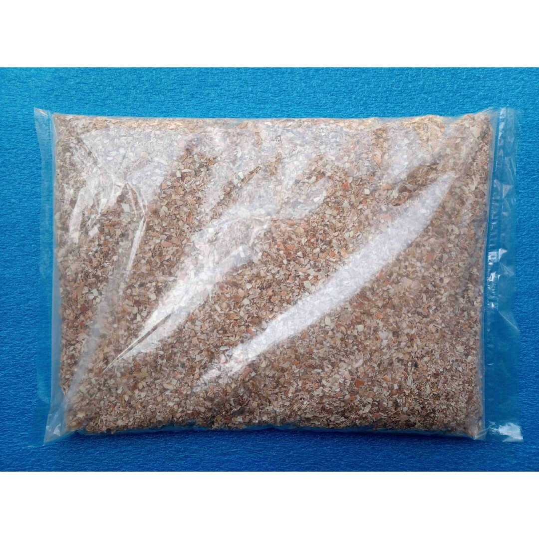 カニガラ　蟹殻　天然素材　土壌改良材　アスタキサンチン　キチン質 その他のその他(その他)の商品写真