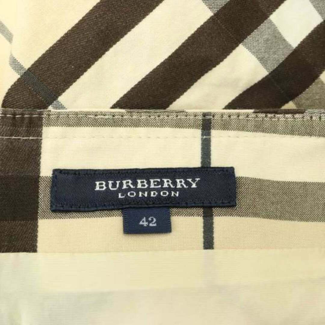 BURBERRY(バーバリー)のバーバリー 台形スカート ひざ丈 チェック柄 白 FXA52-031-42 レディースのスカート(ひざ丈スカート)の商品写真