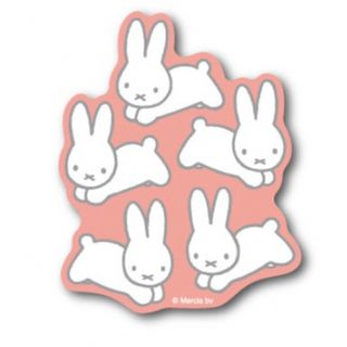 ミッフィー(miffy)のmiffy ダイカットミニステッカー 「うさぎ」 ウサギ　ミッフィー　耐水　耐光(キャラクターグッズ)