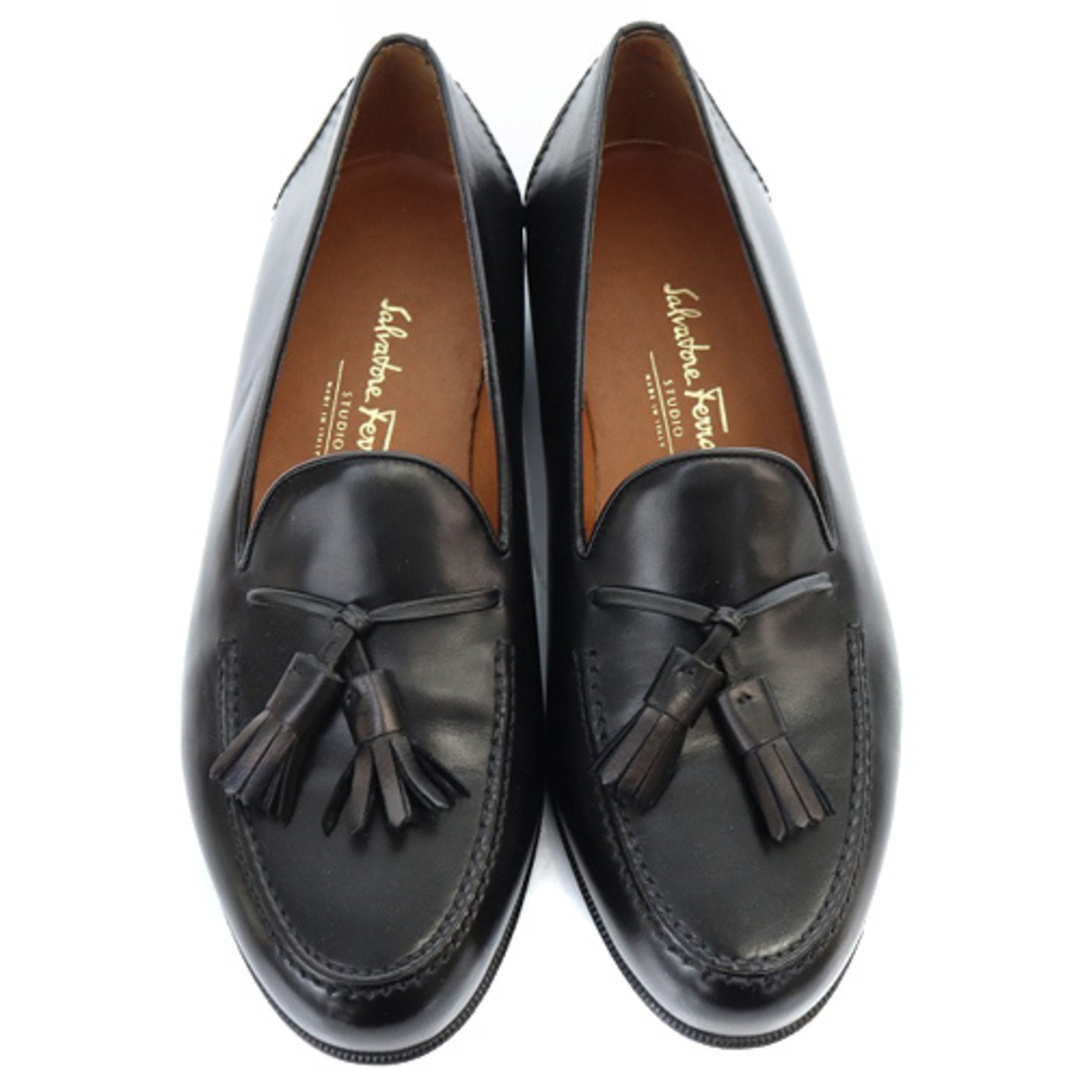 Salvatore Ferragamo(サルヴァトーレフェラガモ)のサルヴァトーレフェラガモ レザー タッセル ローファー 7.5 25cm 黒 レディースの靴/シューズ(ローファー/革靴)の商品写真