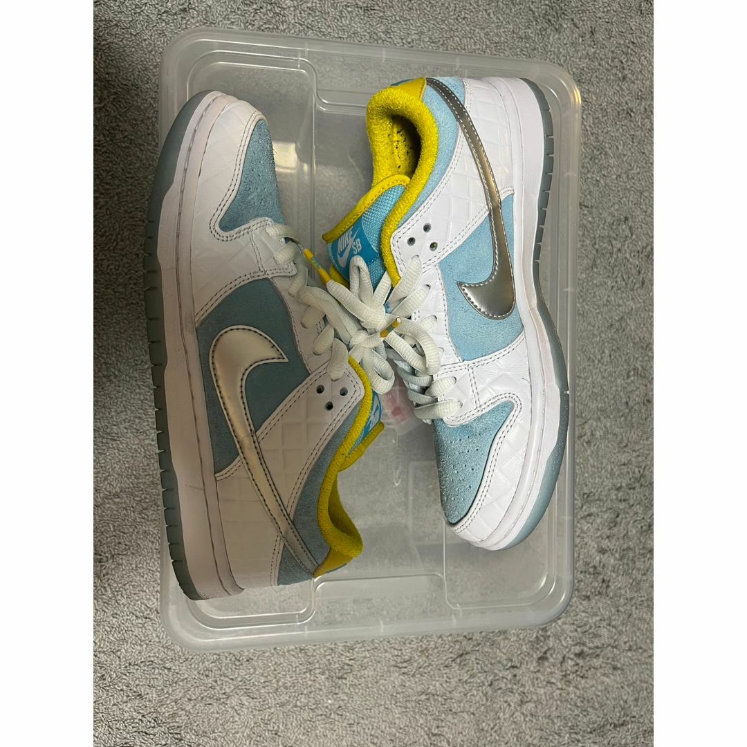 NIKE(ナイキ)の【中古品】FTC × Nike SB Dunk Low メンズの靴/シューズ(スニーカー)の商品写真